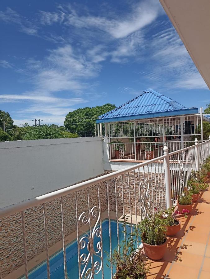 Hotel Orquidea Real バジェドゥパル エクステリア 写真